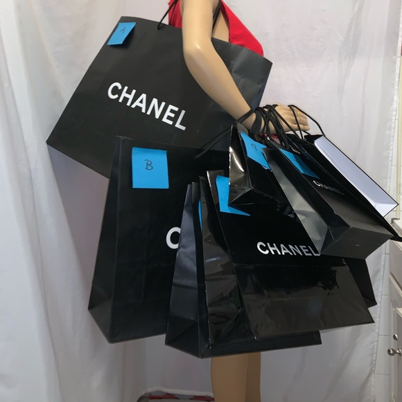 E)  CHANEL large gloss black SHOPPING BAG tote - Picture 7 of 7